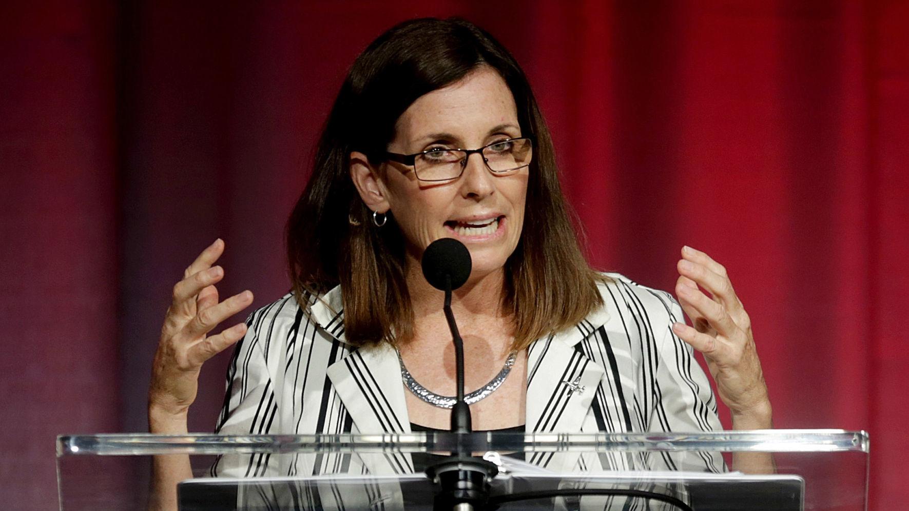 Tucson man who threatened U.S. Rep. Martha McSally to plead guilty